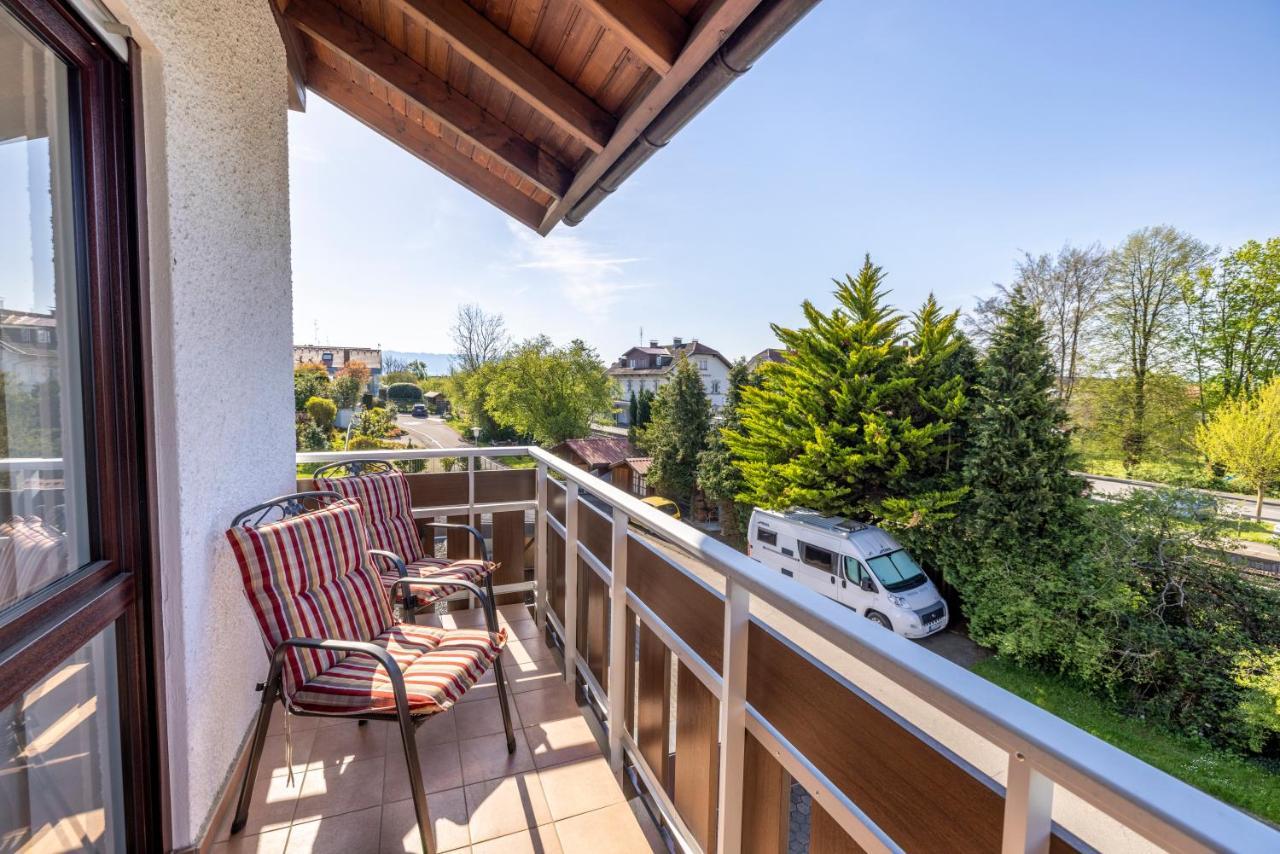 Ferienwohnung Seeblick Mit Blick Auf Die Alpen Wasserburg Dış mekan fotoğraf