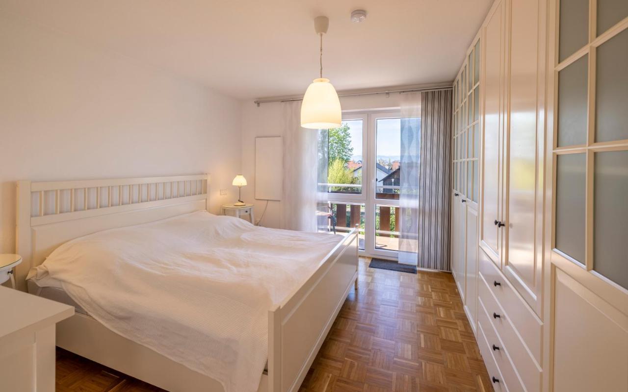 Ferienwohnung Seeblick Mit Blick Auf Die Alpen Wasserburg Dış mekan fotoğraf